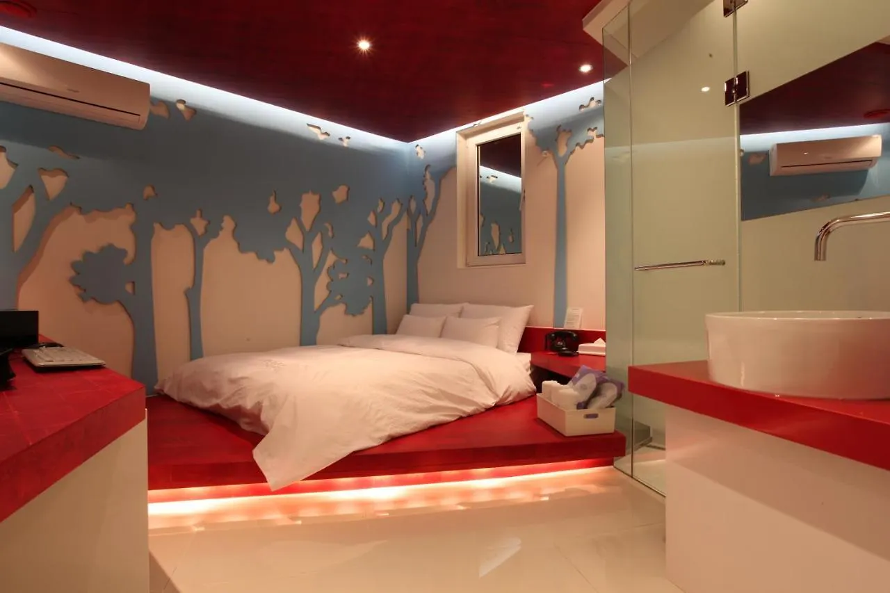 Hotel Pop3 Jongno Seoul