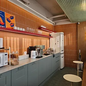  Hostel Huga